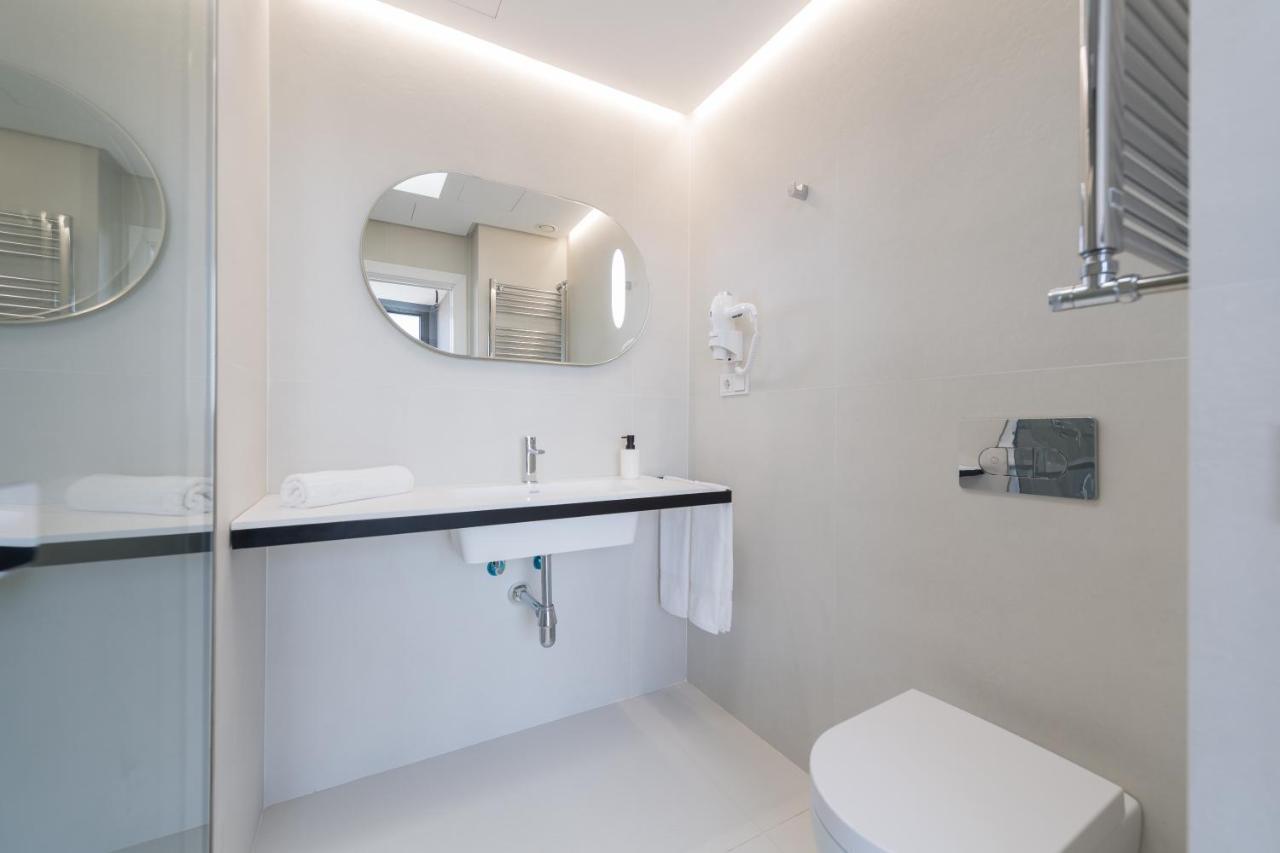 La Marine Apartment เมเลนารา ภายนอก รูปภาพ